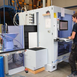 Werknemer maatmeubilair