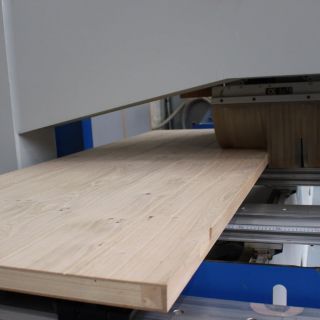 Afwerking houten paneel